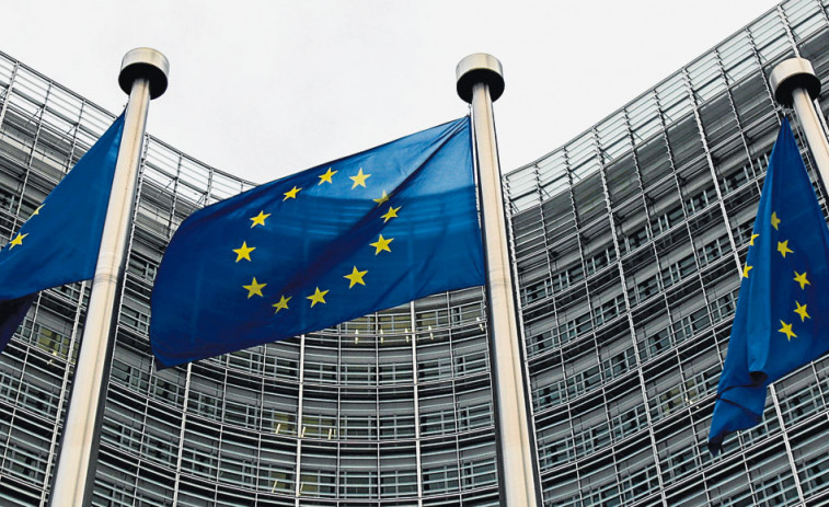 La Comisión Europea confirma que recibió amenazas pero aún mantendrá el nivel de alerta