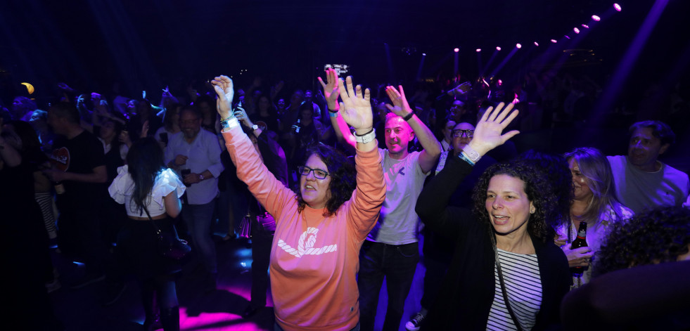 Los reyes de la pista de los 90 en A Coruña volvieron a las discotecas de tarde
