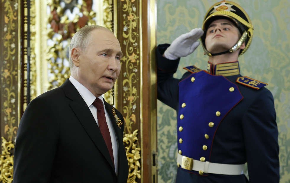 Putin muestra su disposición a evitar un conflicto global pero asegura que Rusia 