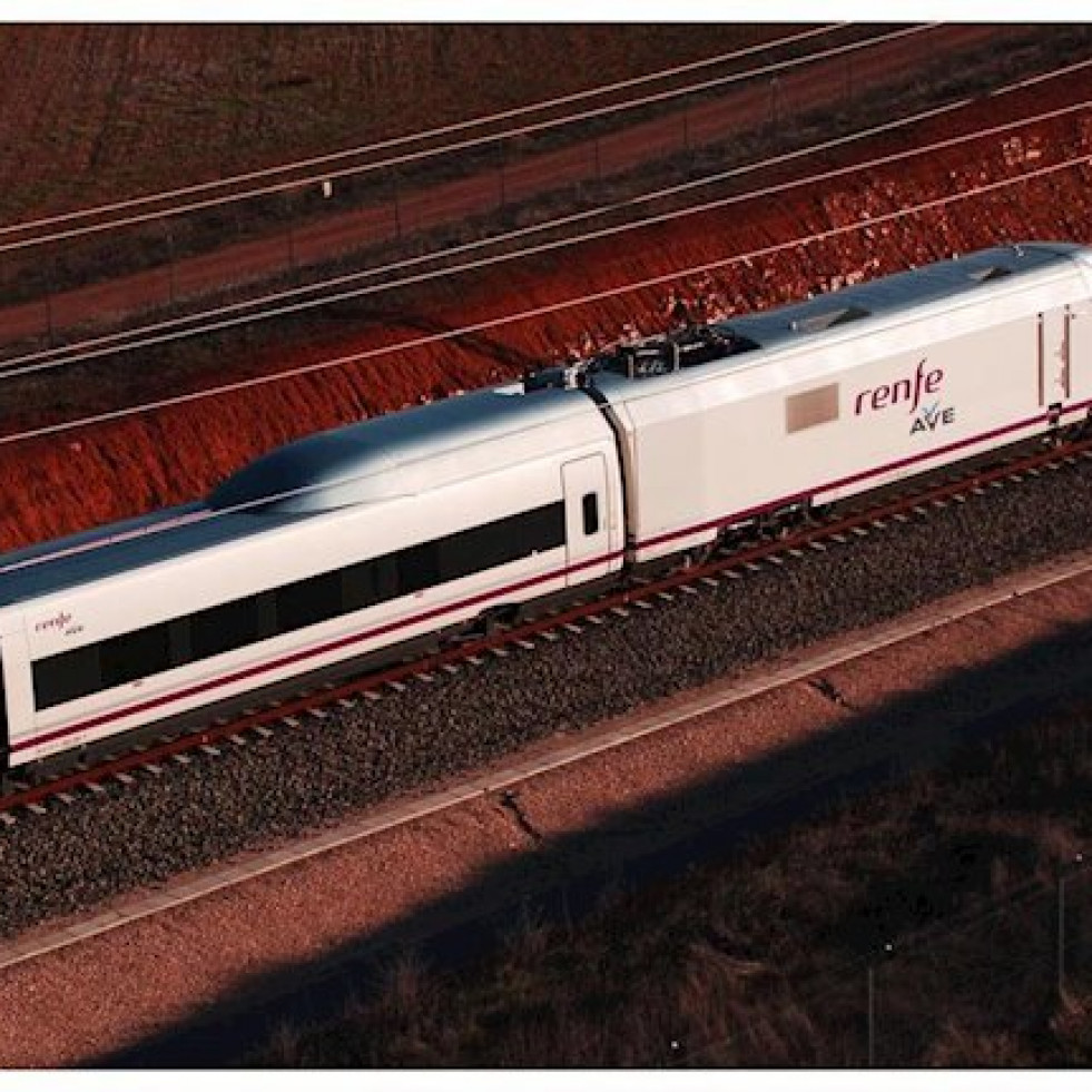 Renfe y el Consorcio de Turismo de A Coruña promueven los viajes de ocio y turismo en tren