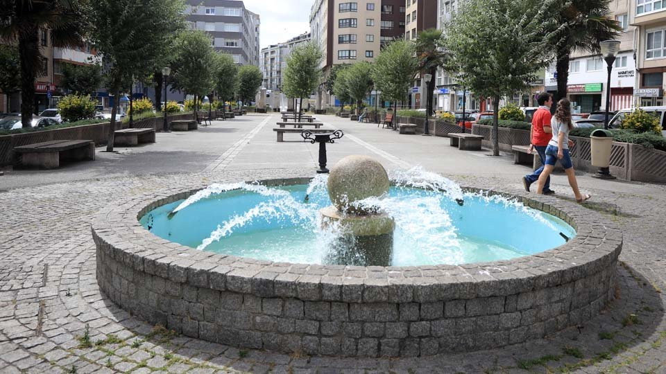 El Ayuntamiento saca a licitación la “tan ansiada” reforma de la plaza de la Concordia en el barrio de O Castrillón