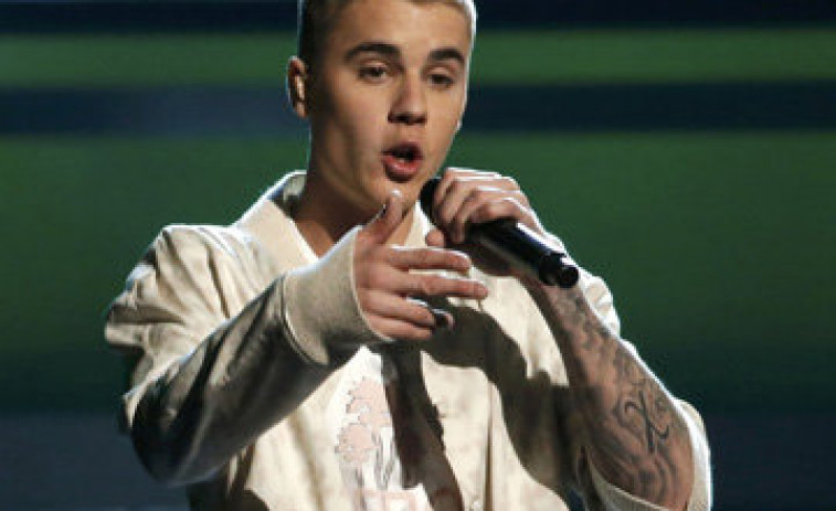 Este vídeo no muestra a Justin Bieber tras una fiesta con P. Diddy