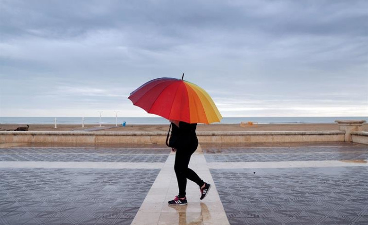 Un nuevo frente poco activo se acercará a Galicia este jueves por la noche