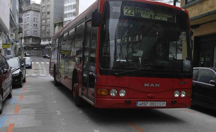 Ingresado con pronóstico grave un octogenario al que un bus golpeó con el retrovisor en Monte Alto