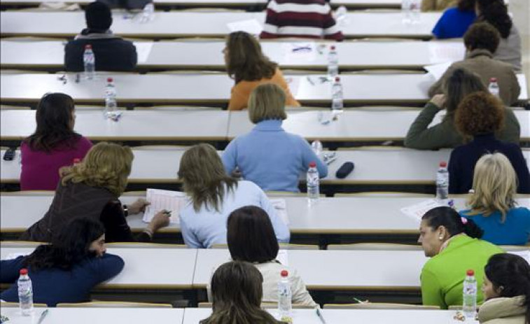 El Gobierno lanza becas de hasta 7.000 euros para opositores de la Administración General