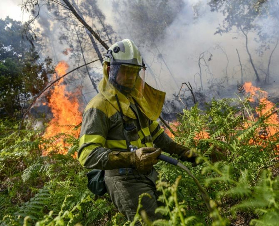 Abegondo combate los incendios forestales con la contratación de personal para una brigada