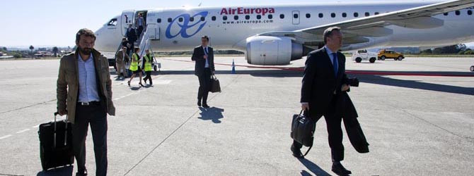Air Europa se reestrena en Alvedro con el objetivo de conectarlo con las islas