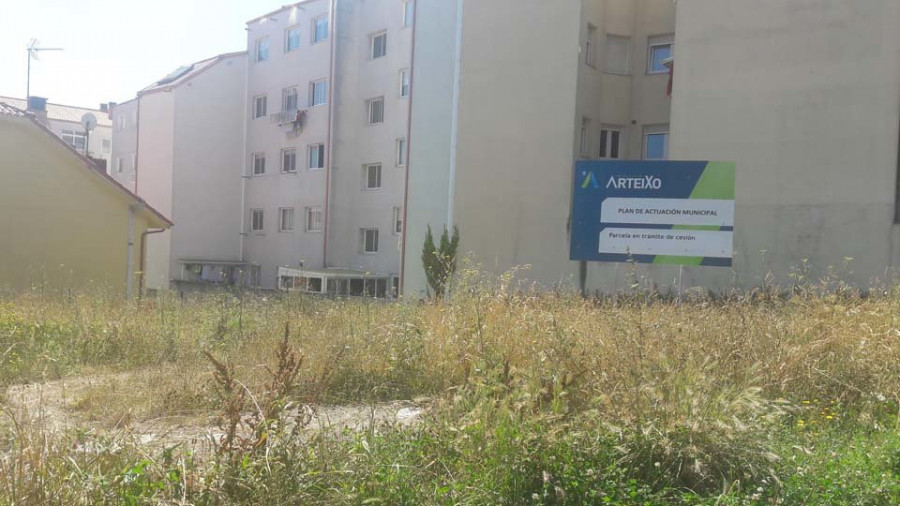 Arteixo invertirá 50.000 euros en la creación de una zona verde y un parque en A Catuxa