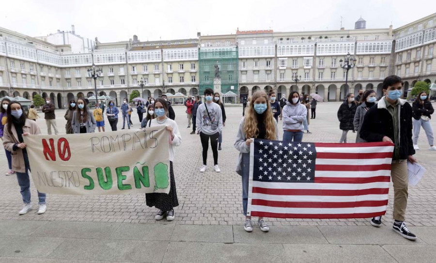 Desestiman el recurso administrativo de los afectados por las Becas USA