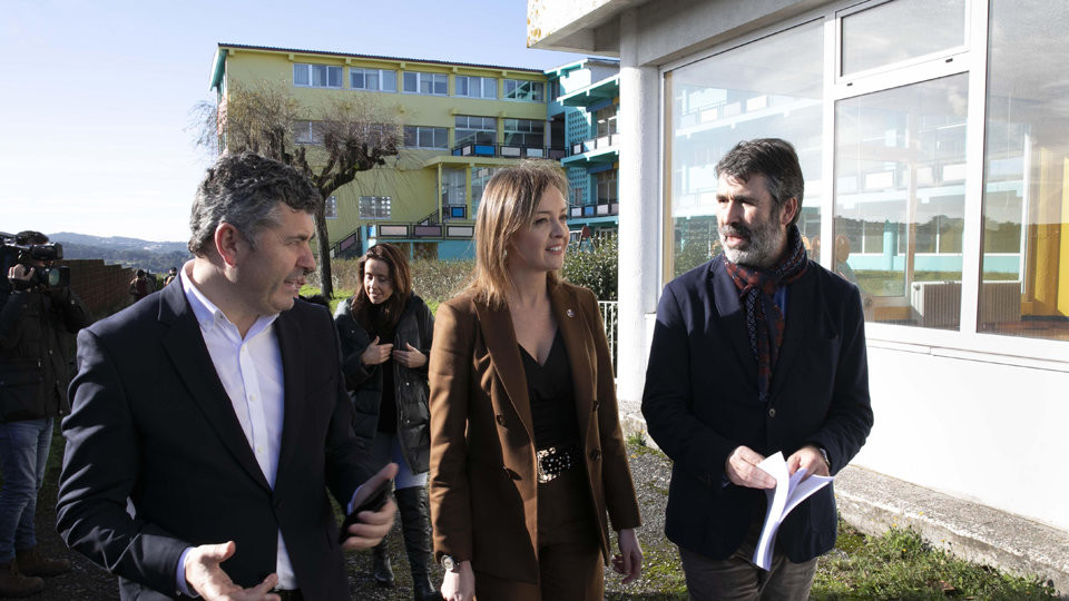 La nueva residencia de mayores de Eirís cambia de ubicación y se creará en el solar de la antigua escuela