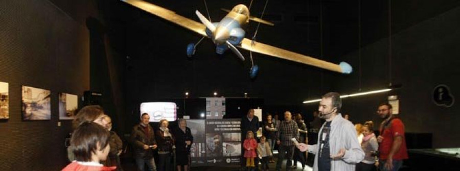 Cientos de familias se lanzan a descubrir las incógnitas de la ciencia en los museos