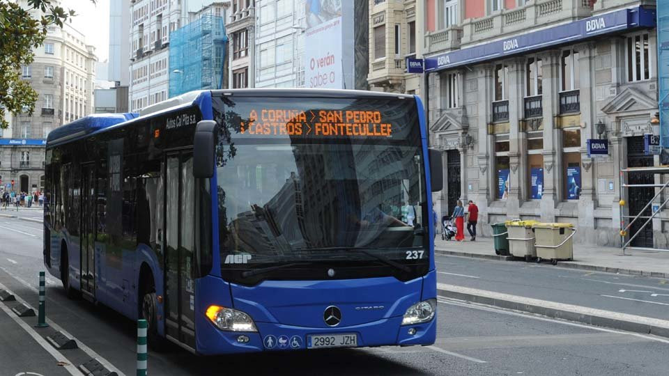 El comercio exige un plan de transporte para atraer a clientes del área a los barrios