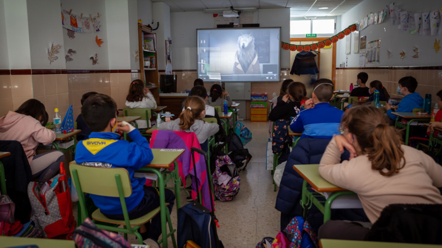 Los estudiantes españoles se estancan en matemáticas y siguen por debajo de la media europea