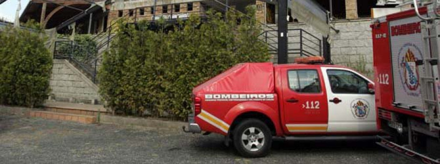 Cambre denuncia el estado de ruina en el que se encuentra el edificio de la discoteca El Bosque