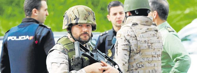 Una caja sospechosa que resultó estar vacía activa el protocolo por amenaza de bomba