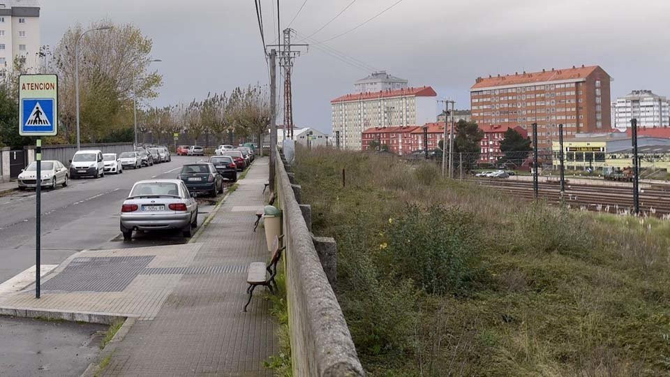 La intermodal y el tren a Langosteira centran las urgencias en las peticiones municipales al Estado