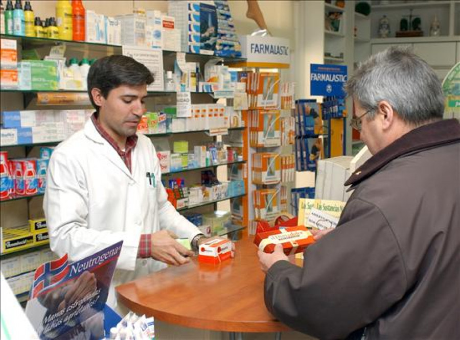 Las farmacias de Ourense se oponen a no financiar medicinas de menos de dos euros