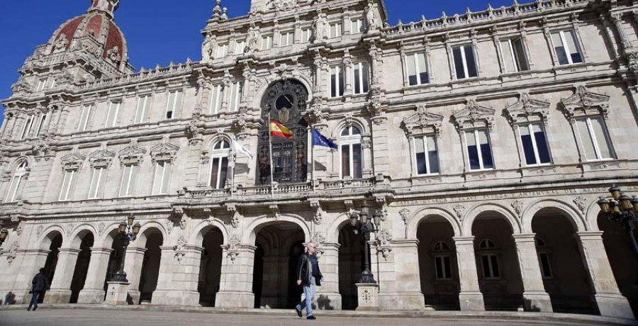 Reportaje | De cómo se levantó María Pita, el palacio municipal que nadie quería construir