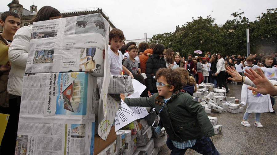 Reportaje | Los escolares coruñeses plantan cara a la violencia y conmemoran la paz