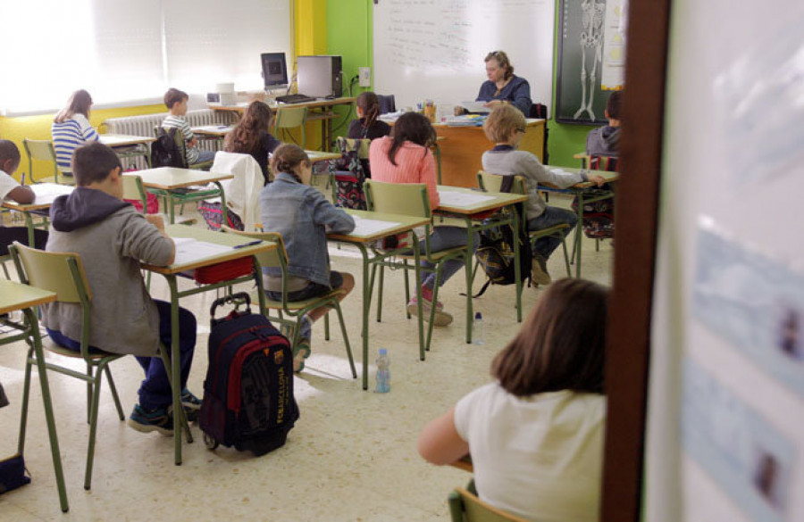 Galicia aprueba un plan educativo con 77 millones en 4 años y 400 profesores este curso