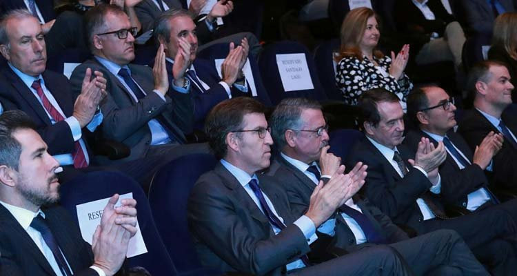 Feijóo refrenda el compromiso autonómico con la industria al facilitar el empleo y la inversión