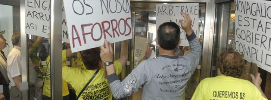 Más de 50.000 coruñeses claman en la calle contra los recortes del Gobierno