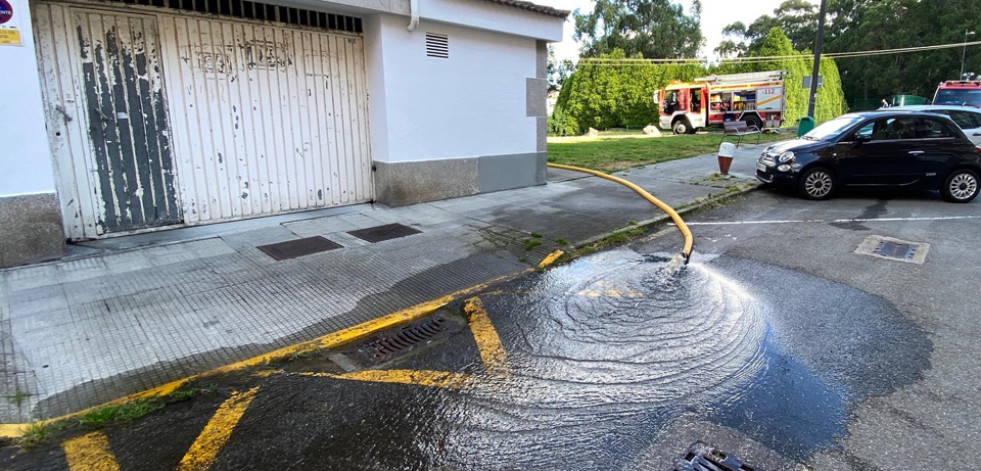 Corte de agua en Culleredo por la rotura de una tubería