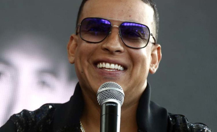 Daddy Yankee demanda a su esposa por transferencias millonarias no autorizadas