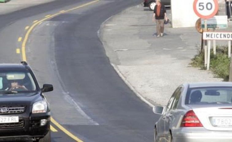 Corte de tráfico en la carretera que une Suevos y A Coruña