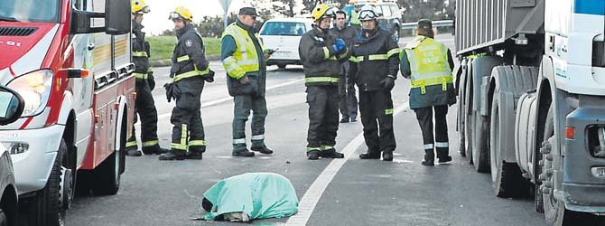 Las carreteras de Carballo se cobran su tercera víctima en menos de una semana