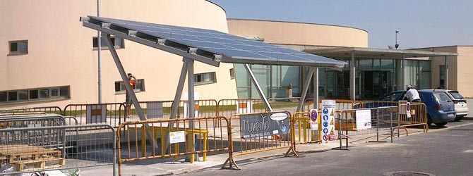 SADA-El BNG considera que los paneles solares en la Casa da Cultura constituyen “un auténtico adefesio”