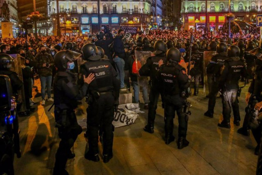 14 detenidos y nueve heridos en los altercados de la concentración en apoyo a Pablo Hasel en Madrid