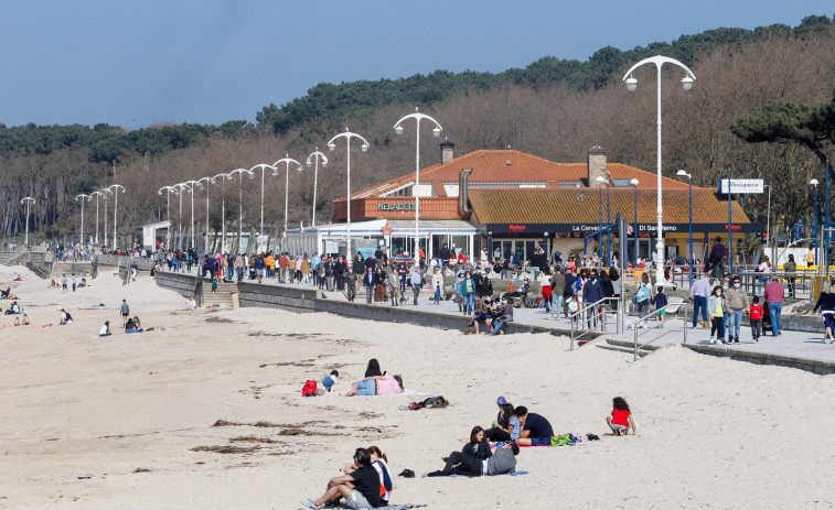 Galicia logró contener mejor en 2020 la caída de la demanda en el sector turístico