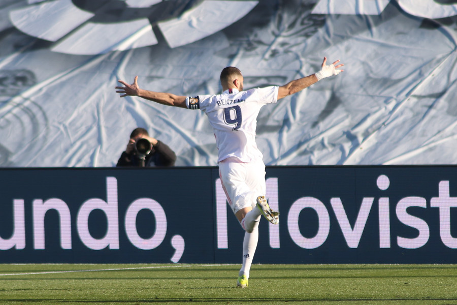 2-1. Benzema evita una nueva renuncia