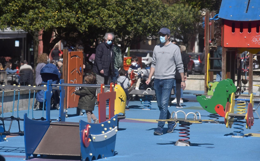 Las sanciones sanitarias del 092 se desploman mientras se vigilan más las zonas de ocio infantil