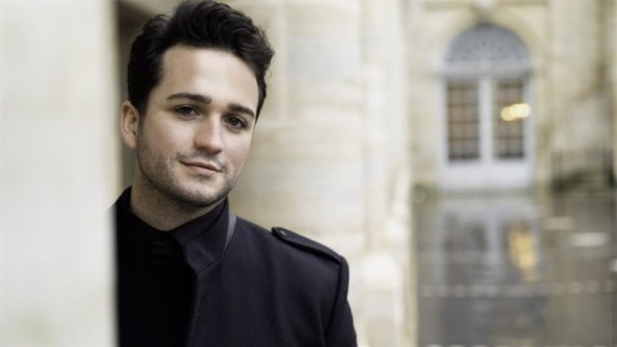 El tenor vasco Xabier Anduaga, ganador del International Opera World en la categoría de Mejor Cantante Joven