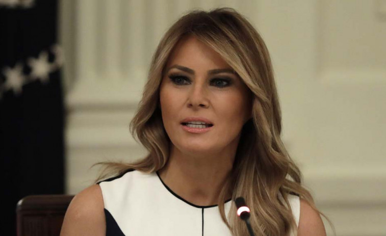 El libro de Melania Trump saldrá a la venta en octubre, un mes antes de las elecciones