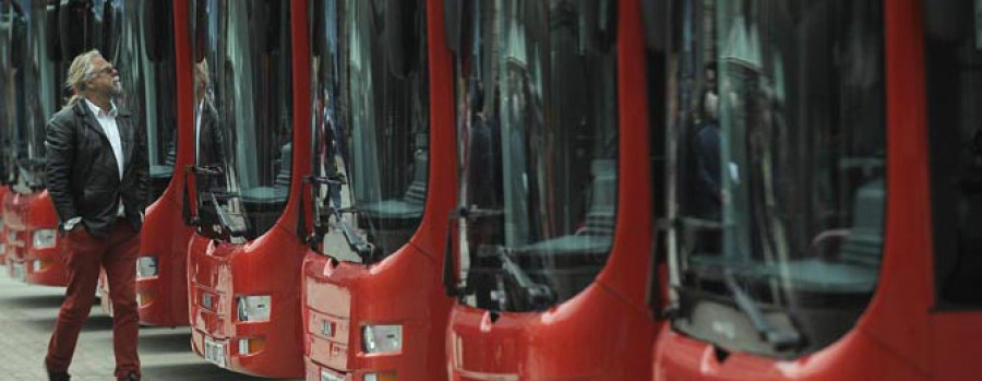 Tranvías pretende subir de golpe once céntimos el billete de bus el 1 de enero