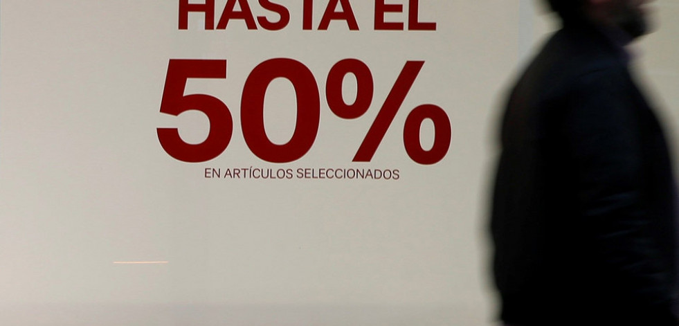 Los consumidores gallegos gastarán una media de 154 euros en las rebajas de invierno