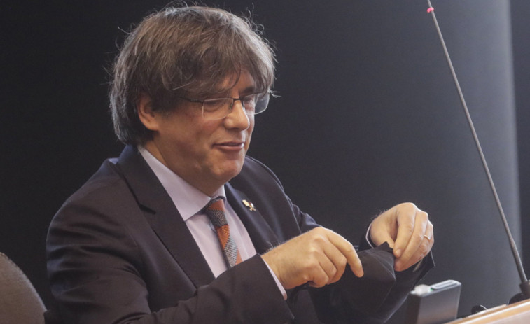 Puigdemont pide suspender el juicio por el desvío de fondos para el 'procés'