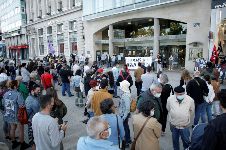 Nueva protesta el lunes en A Coruña contra la tarifa eléctrica que “hunde a las familias”