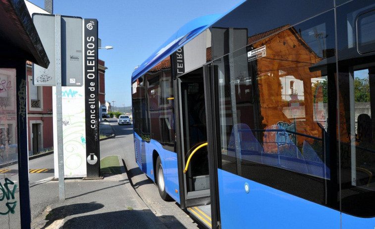 La Xunta lanza más de 50 nuevas frecuencias semanales de bus a las playas de Oleiros