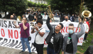 Las orquestas gallegas sacan la verbena a la calle para protestar por el protocolo covid