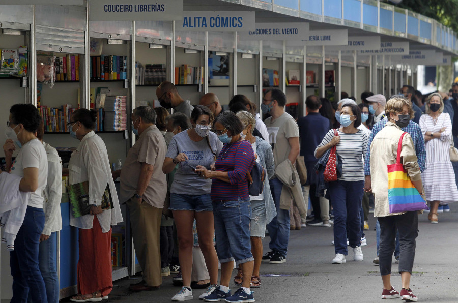 Méndez Núñez viste sus mejores galas con literatura y artesanía