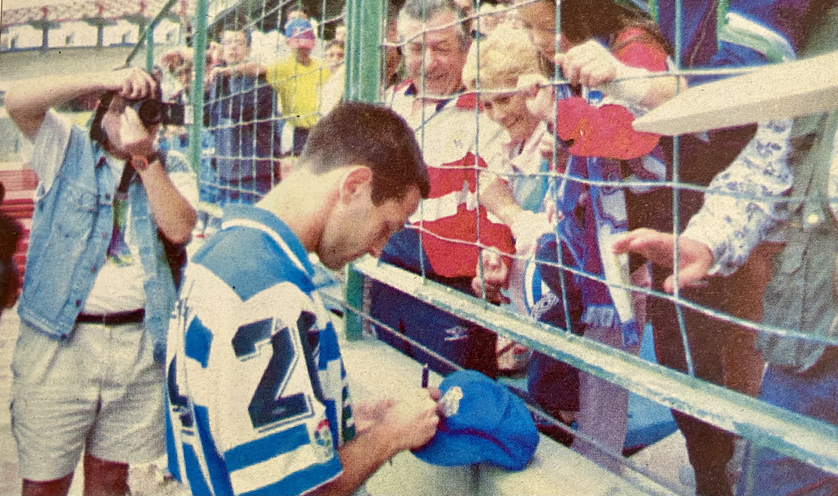 Presentaciu00f3n de Bonnissel en Riazor en 1996