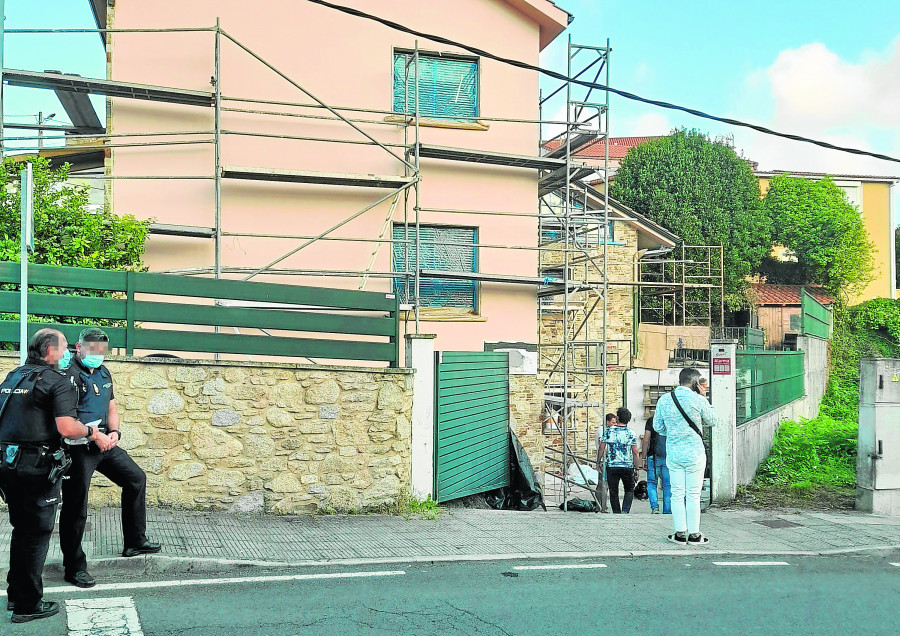 Fallece un operario en A Coruña al caerse de un andamio en O Martinete