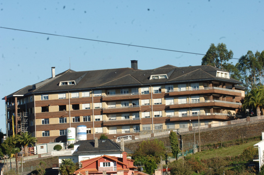 La Residencia García Hermanos de Betanzos  ya es el centro más afectado de la comunidad