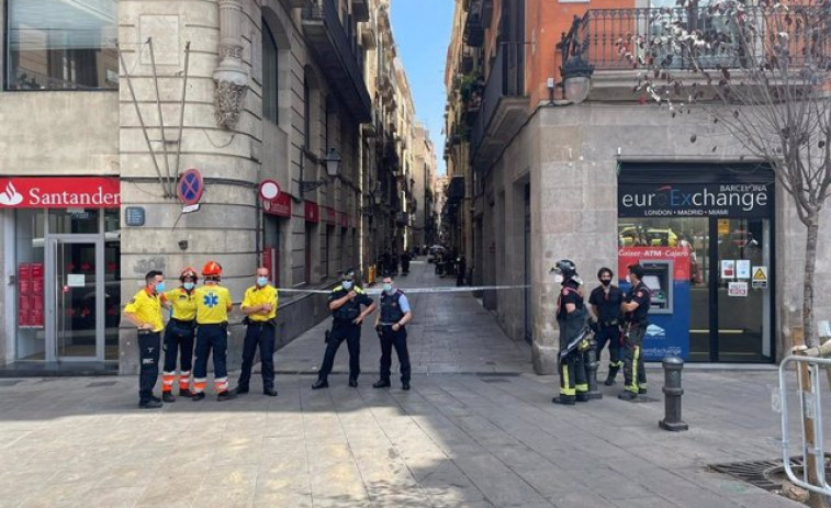 Desalojan un hotel cercano a La Rambla de Barcelona tras una explosión