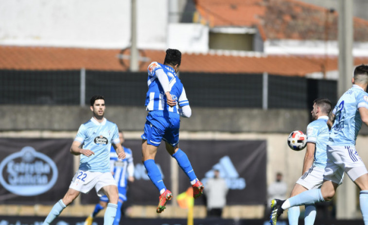 Un rival en plena reconversión para subir el telón en Riazor