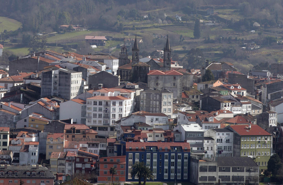 El pleno aprueba de modo inicial el primer PXOM  de la historia de Betanzos